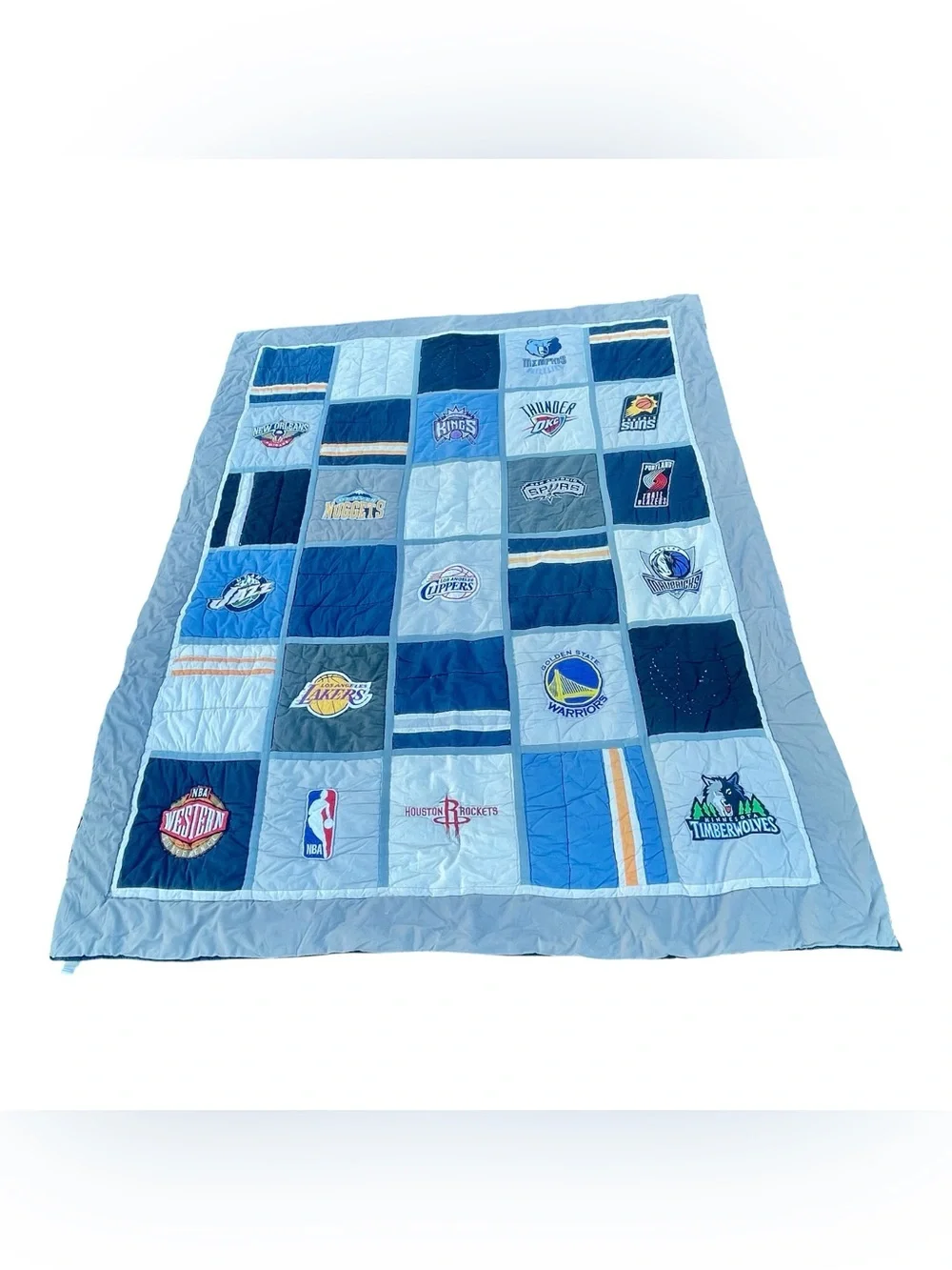 Pottery Barn Teen NBA Basketball Teams Patchwork Quilt Blanket Twin